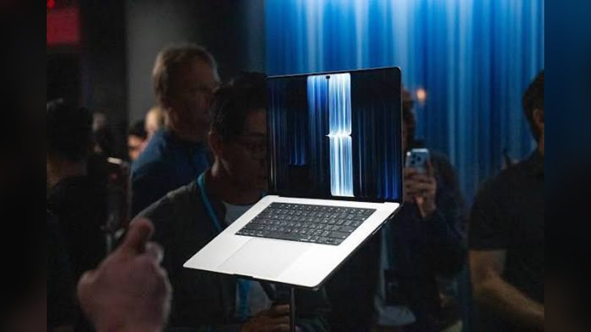 Apple MacBook Pro Touchscreen Launched: OLED PROLED XDR, Price in India, Specs and Release Date